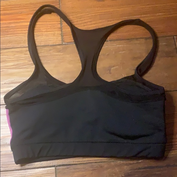 Body Central sports athletic bra medium - Picture 2 of 3
